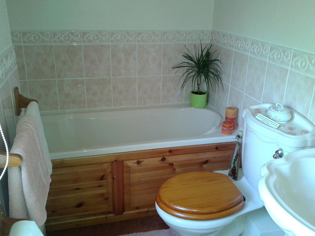 Westleigh House Farm Bideford Room photo